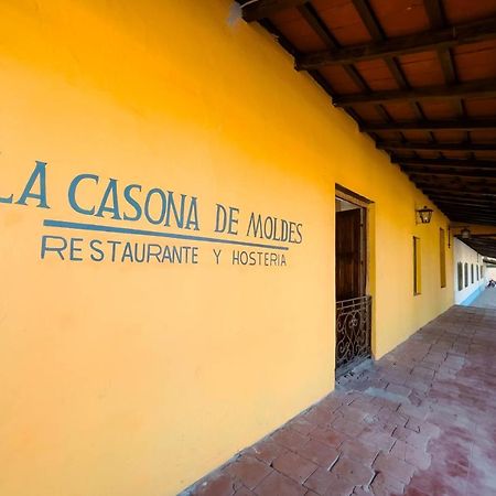 La Casona De Moldes Hotel Coronel Moldes Exterior photo